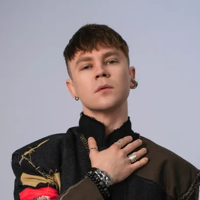 Артем Пивоваров